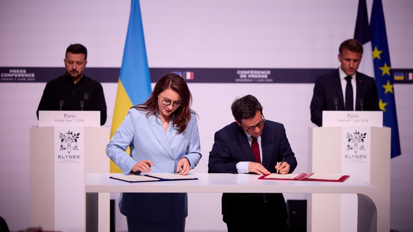Україна та Франція підписали чотири угоди — про що домовилися