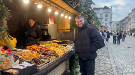 Во Львове впервые с начала войны открыли рождественскую ярмарку - 285x160