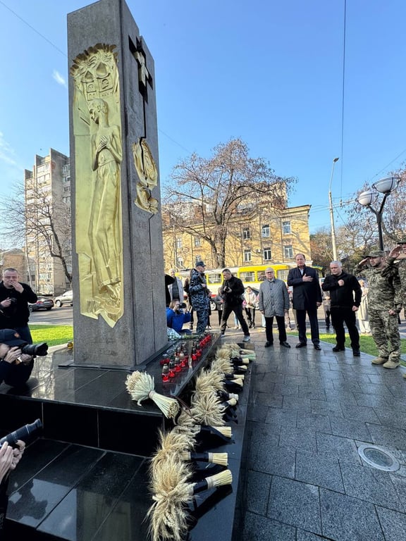 Пам'ятний знак в Одесі