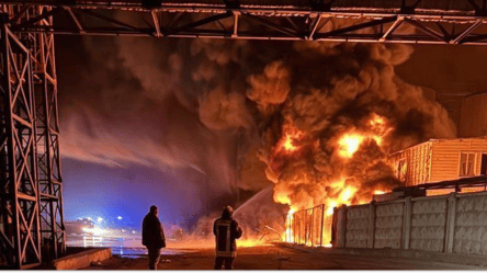 Последствия атаки россиян на порт Одесчины - 285x160