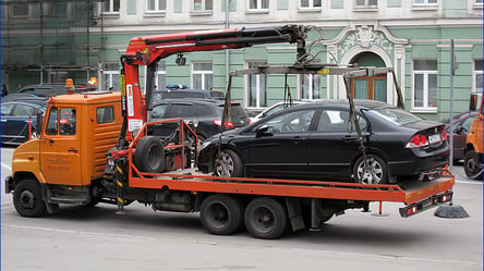 В Одессе коммунальщики смогут эвакуировать неправильно припаркованные авто - 285x160
