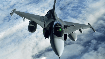 Швеція дозволила українським пілотам пройти навчання на винищувачах Gripen - 285x160