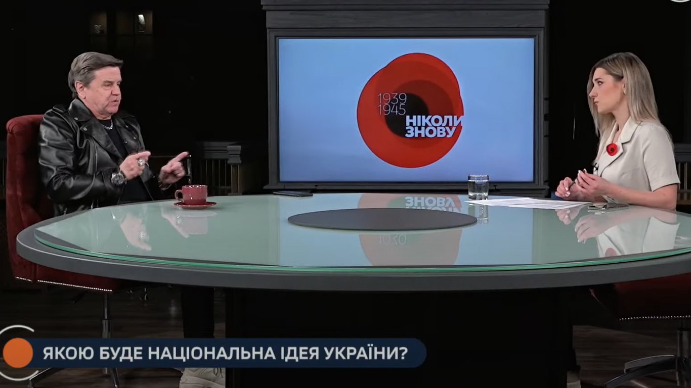 Що варто відзначати 9 травня: розмова з Вадимом Карасьовим в ефірі Новини.LIVE