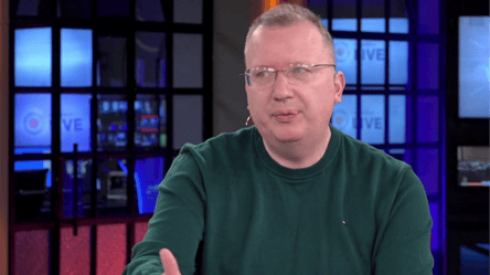 Курс доллара в Украине: эксперт озвучил возможный сценарий - 285x160