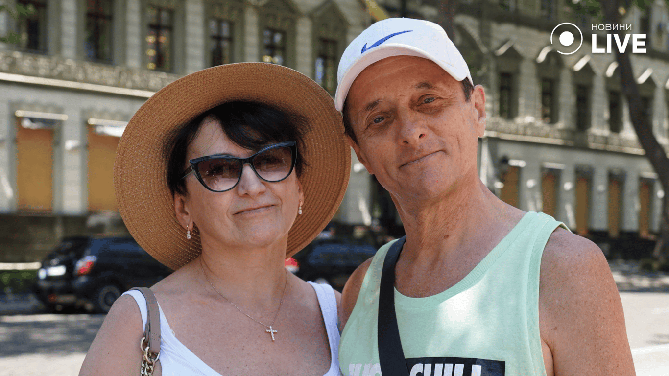 Тетяна з чоловіком вважають, що такі питання повинна вирішувати держава. Фото: Новини.LIVE