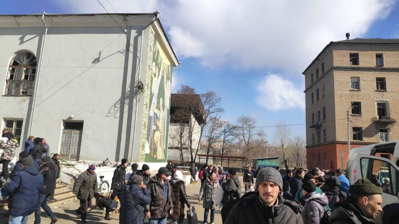 Оккупанты на Луганщине заставляют украинцев работать бесплатно
