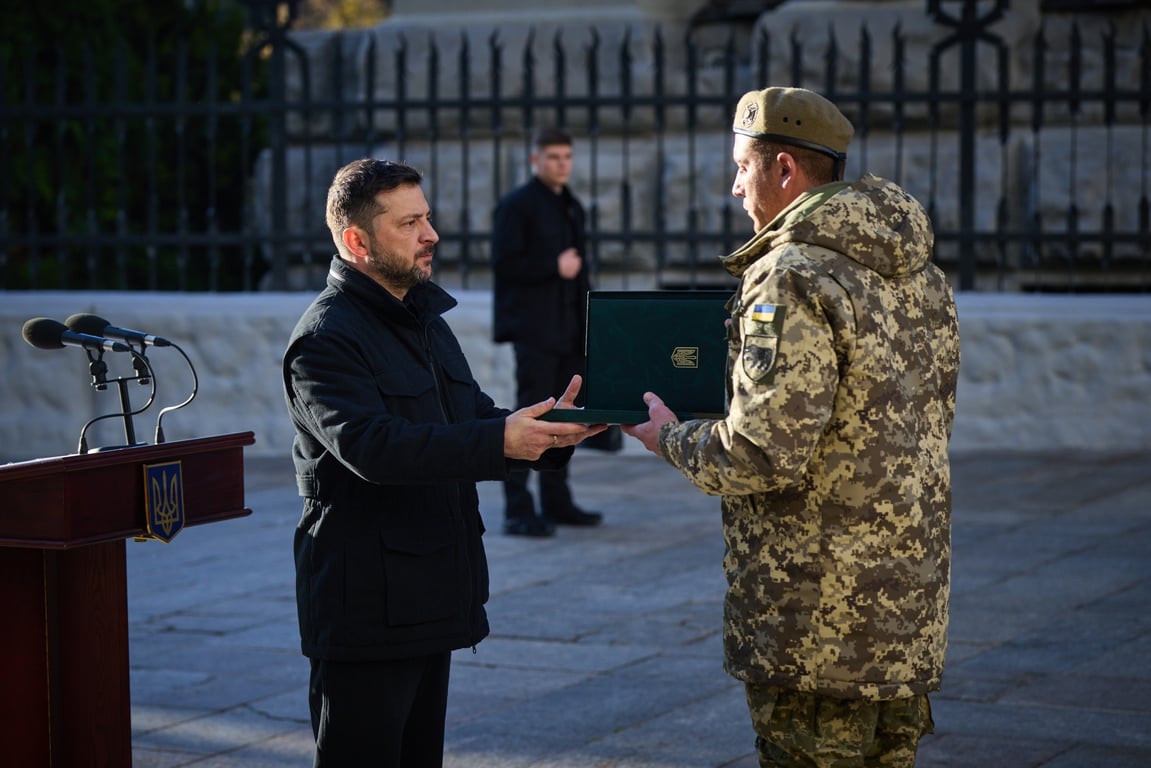 День інженерних військ — Зеленський вручив нагороди бійцям - фото 1
