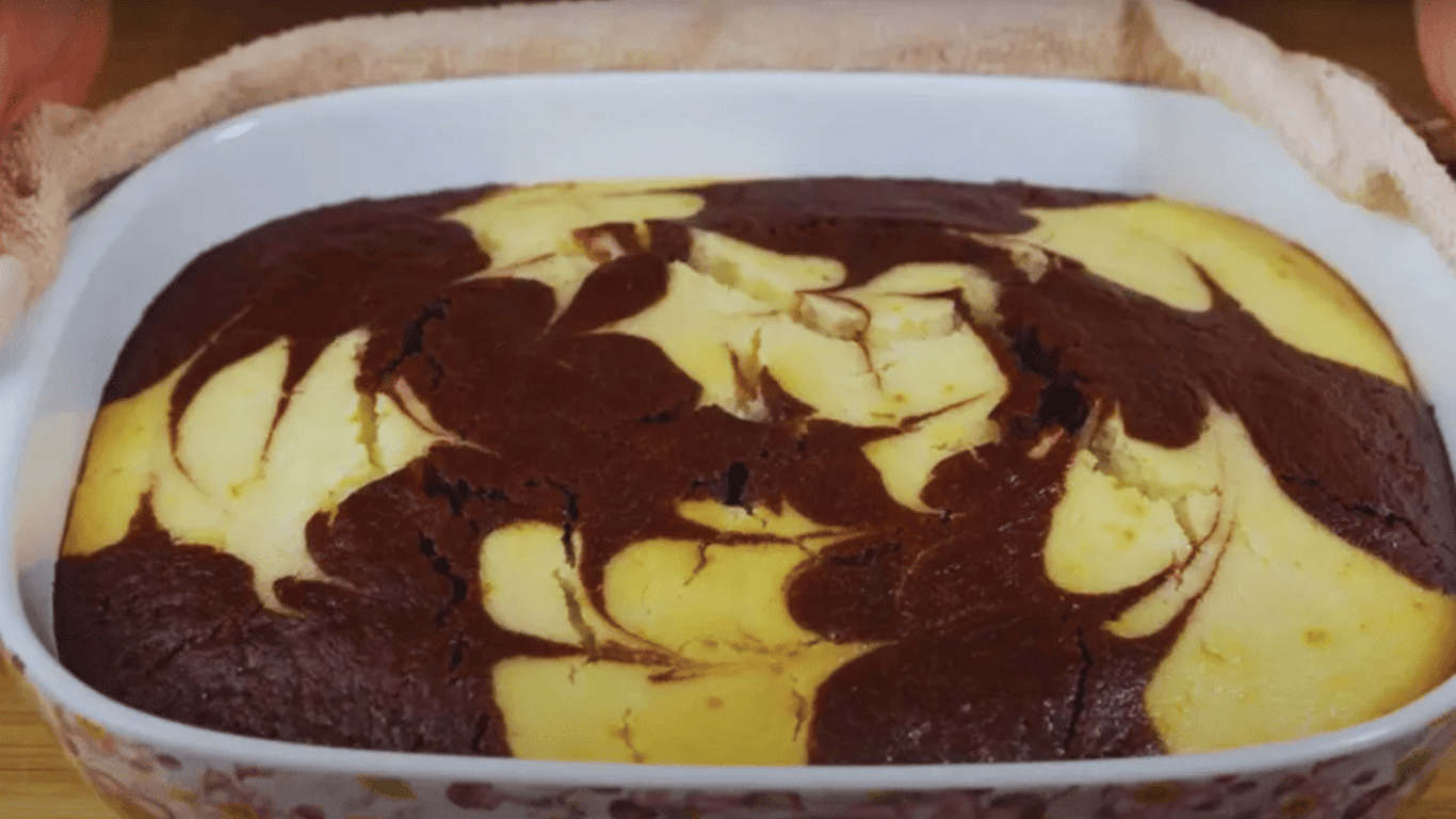 Пиріг з какао 3 склянки: знадобиться манка, борошно та кефір