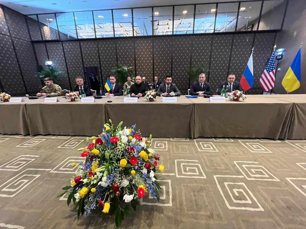 Переговори США, України та Росії
