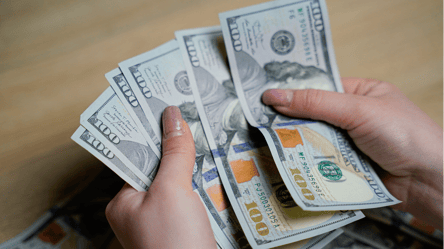 Купить 1 тысячу долларов — сколько это стоит сейчас - 285x160