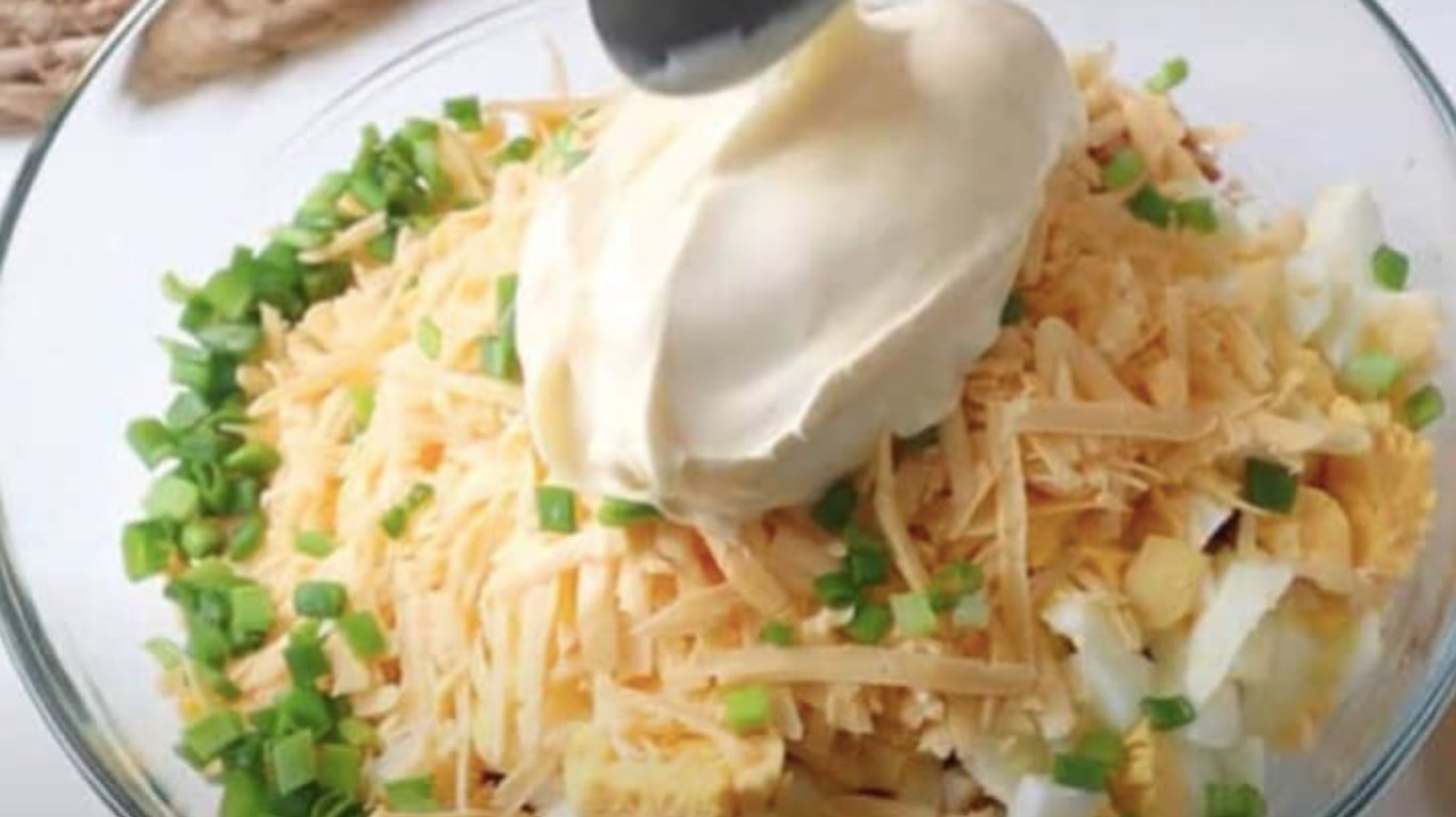 рецепт салату з куркою та кукурудзою