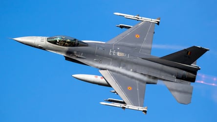 Які літаки допоможуть ЗСУ боротися з російськими КАБами - 285x160