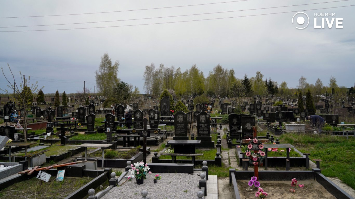 Организовала заработок на умерших — в Николаеве будут судить местную жительницу