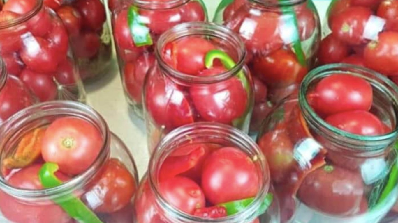 рецепт маринованих помідорів