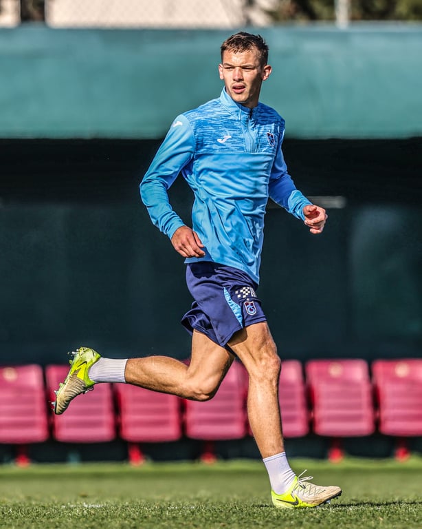 Даниил Сикан