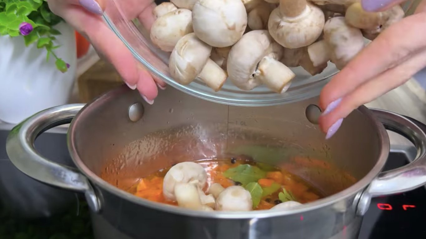 рецепт маринованих печериць