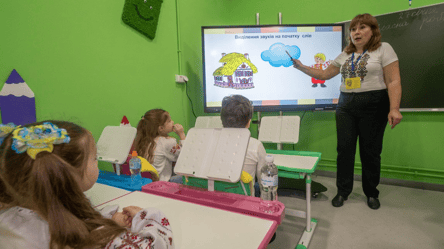 Зарплати вчителів зростуть — коли чекати змін у виплатах - 285x160