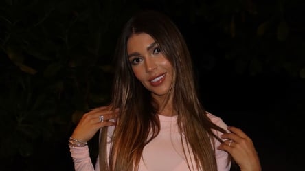 Жена Яремчука поразила пикантными снимками - 285x160