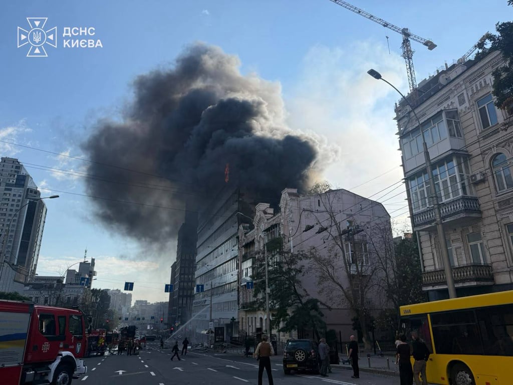 Клиника "Добробут" во время пожара