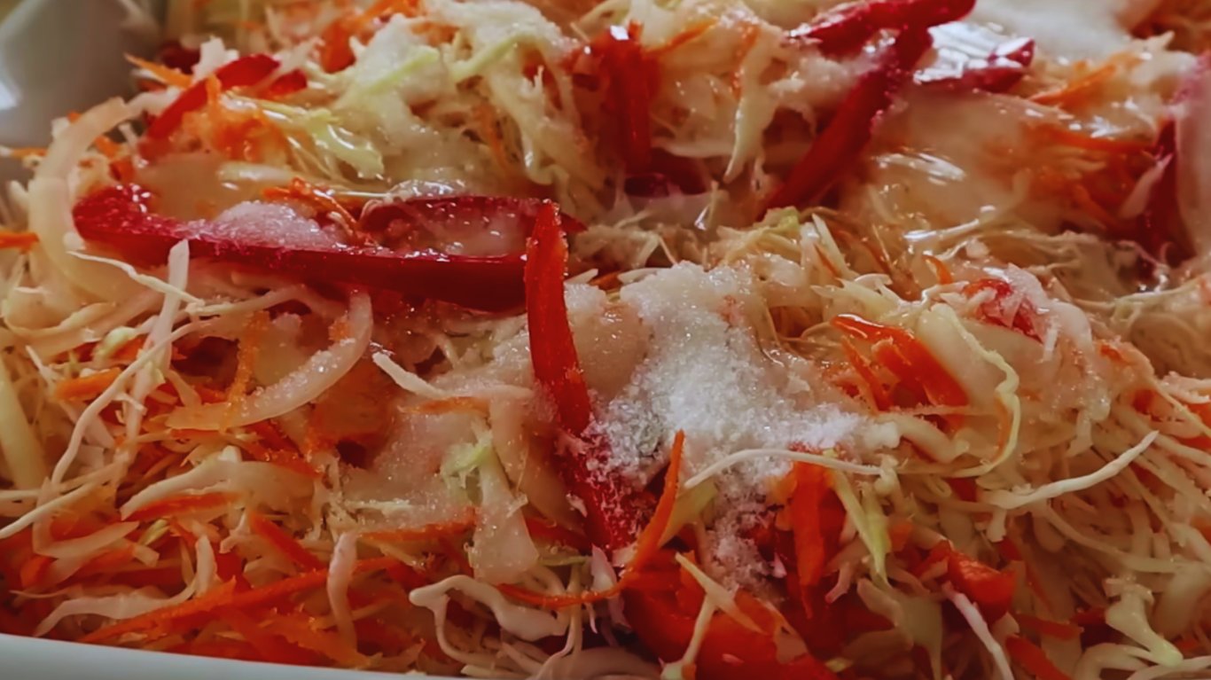 смачний рецепт маринованої капусти