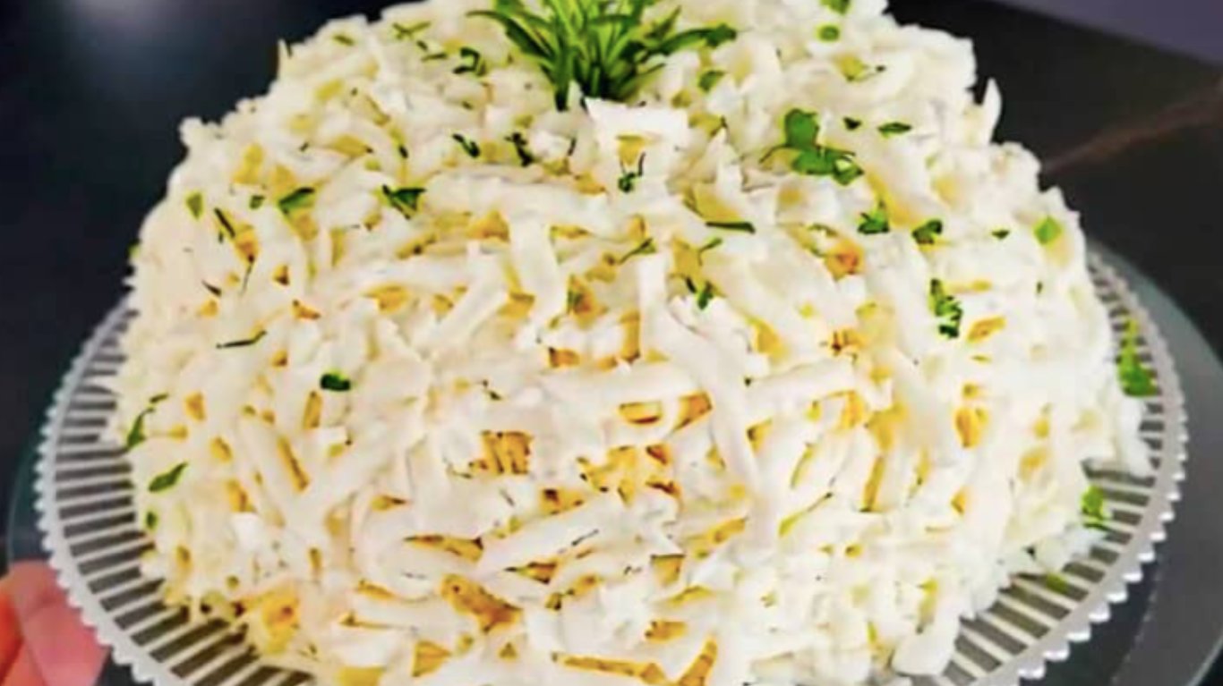 рецепт салату з куркою та маринованими огірками