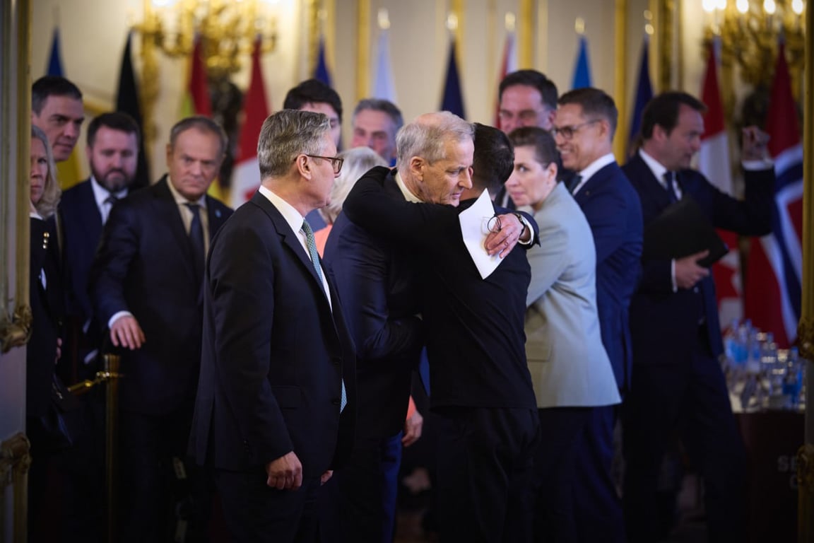 Учасники саміту у Лондоні 2 березня