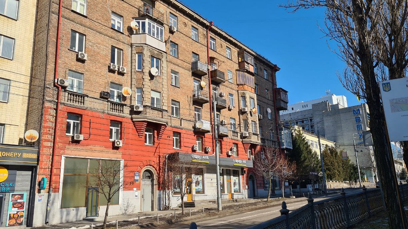 Сталинки опережают хрущевки в цене: 6 преимуществ этих домов