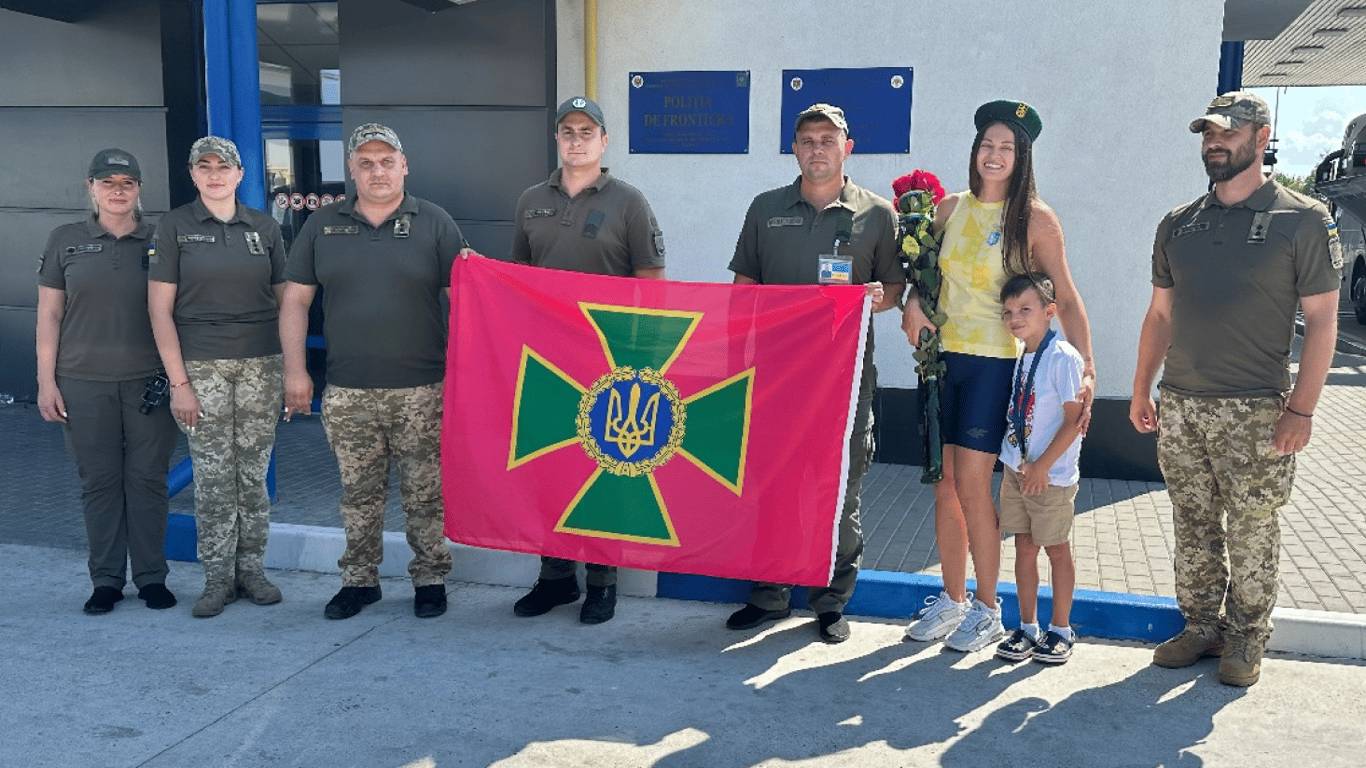 Олимпийская чемпионка Елена Кровацкая вернулась в Украину