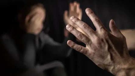 Чоловік до смерті побив дружину — як його покарав суд - 285x160