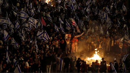Президент Израиля призвал отменить судебную реформу Нетаньяху после массовых протестов - 285x160