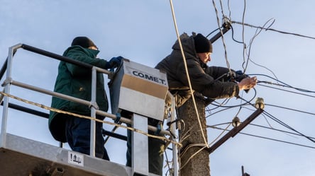 Погодинні відключення електрики в Києві — нові графіки від ДТЕК - 285x160