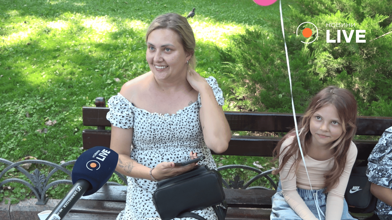 Анна про витрати на додаткові матеріали та одяг. Фото: Новини.LIVE