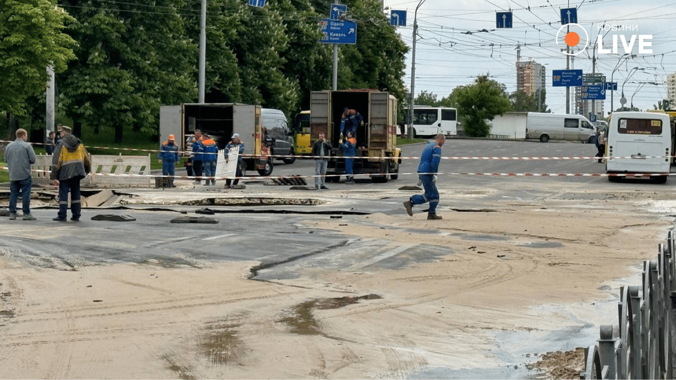 Ліквідація потопу у Києві. Фото: Новини.LIVE