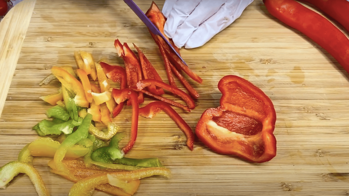 рецепт салату з куркою