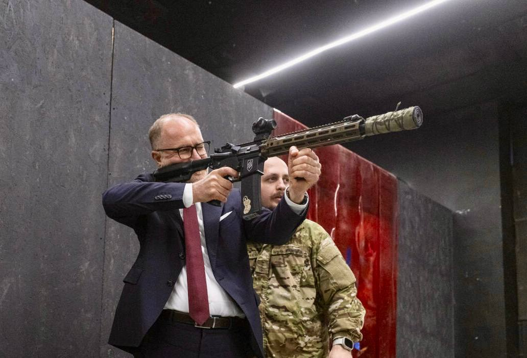 Міністр оборони Латвії відвідав Третій армійський корпус — фото - фото 1