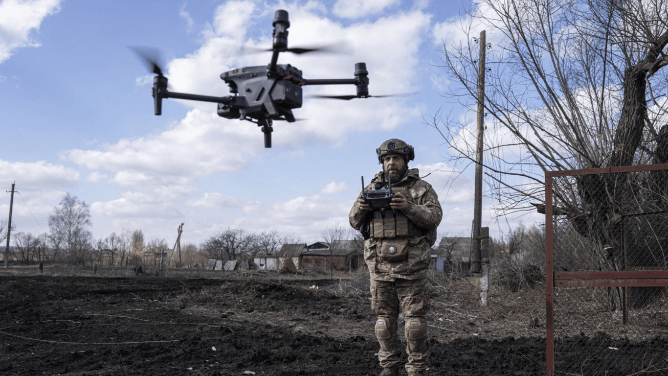 Взрывы в Брянской и Белгородской областях — Россия заявила про атаку дронами