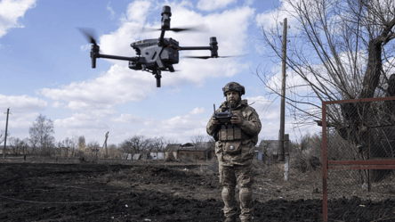 Взрывы в Брянской и Белгородской областях — Россия заявила про атаку дронами - 285x160