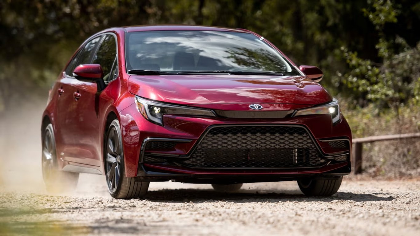 Почему Toyota попала в список авто, которые чаще всего ломаются