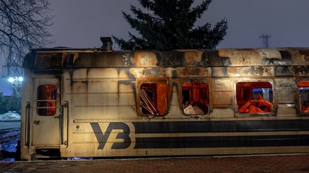 Лидерам ЕС показали вагон, разбитый дроном под Харьковом - 285x160