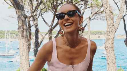 Екатерина Осадчая вернула в моду сумку 2000-х — она сокровище - 285x160