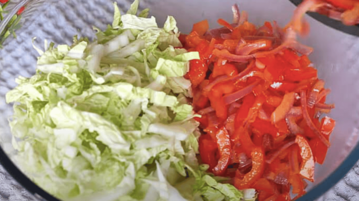 салат Київ всього 4 інгредієнти та найсмачніша заправка