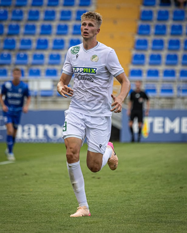 Александр Пищур