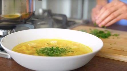 Антипохмельный куриный суп "кудрявый" по рецепту мамы - 285x160