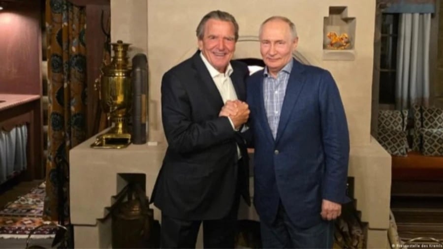 Герхард Шредер и Владимир Путин