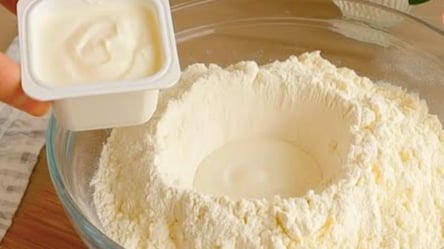 Десерт за 5 хвилин без духовки та замішування — борошно + йогурт - 285x160