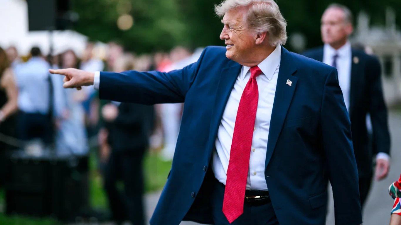 Трамп пообещал затмить Элвиса Пресли на грандиозном юбилее США