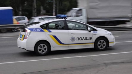 У Харкові чоловік вдарив поліціянтку в обличчя — як його покарали - 285x160