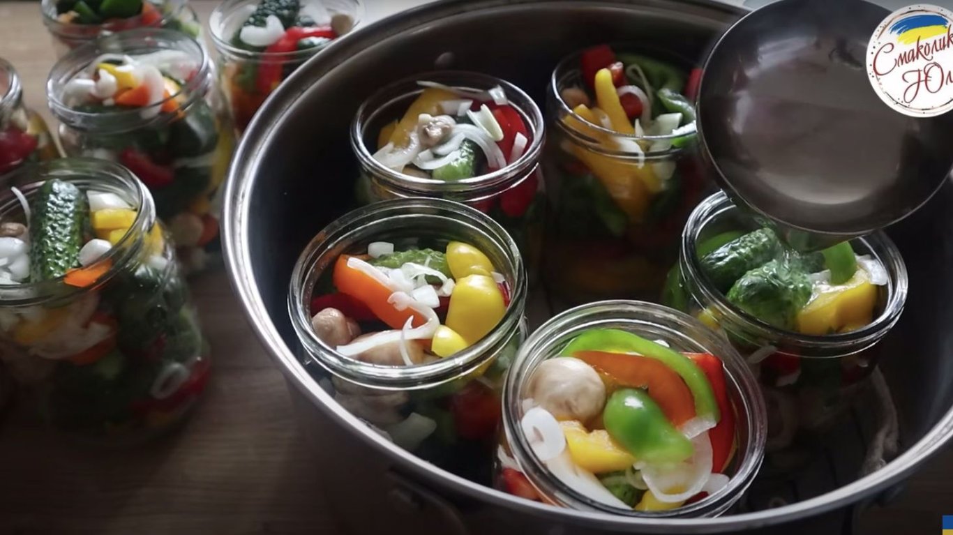 овочі з печерицями на зиму рецепт 