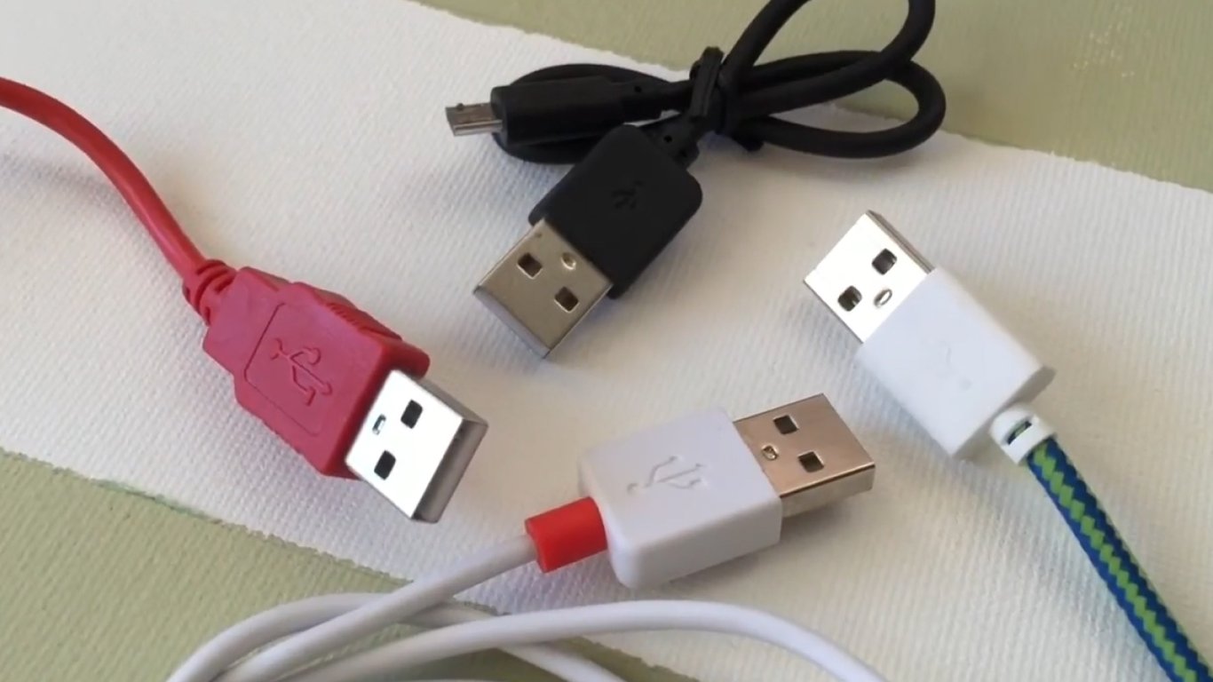 Трюк, о котором не все знают: как всегда подключать USB-штекер с первой попытки