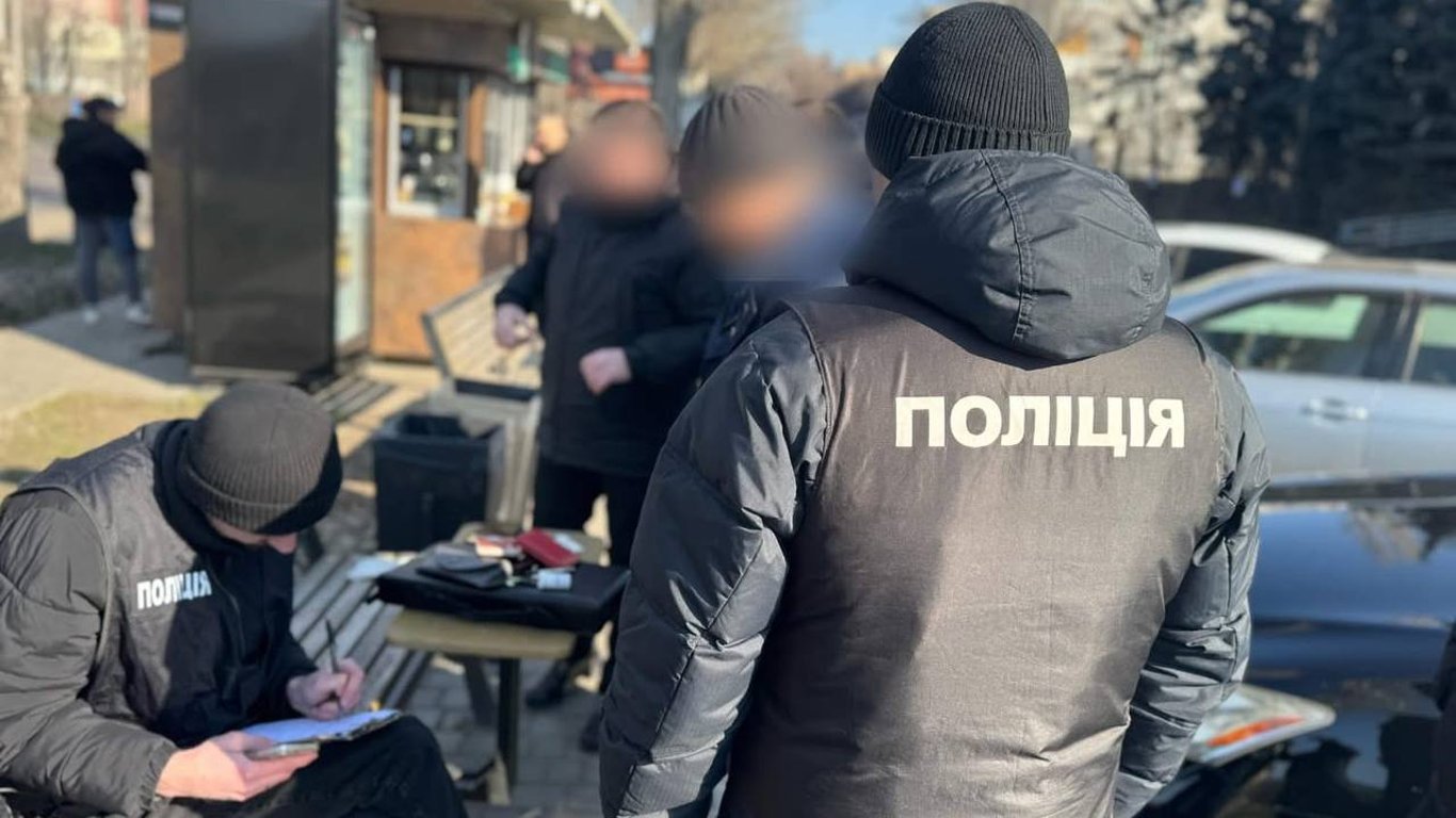 В Одесі затримали адвоката під час передачі хабаря